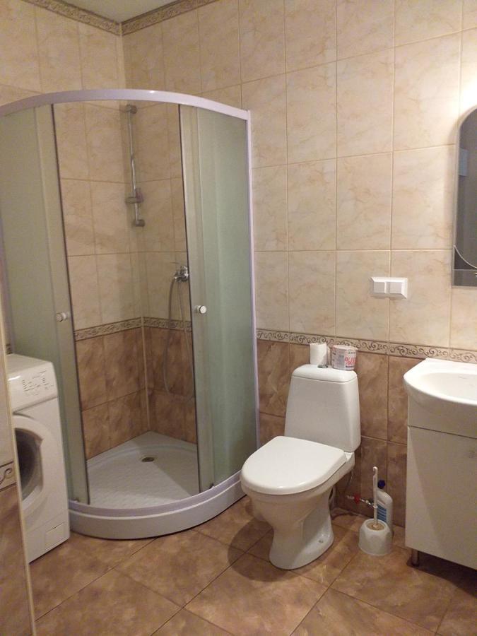 Apartment чудова простора з євроремонтом в районі центрального парку сільпо університету